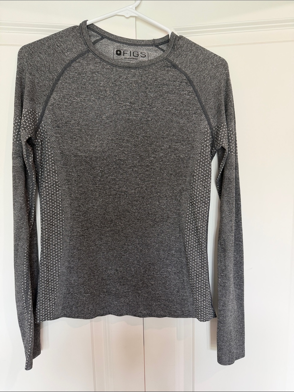 FIGS Gray Long-Sleeve Seamless top